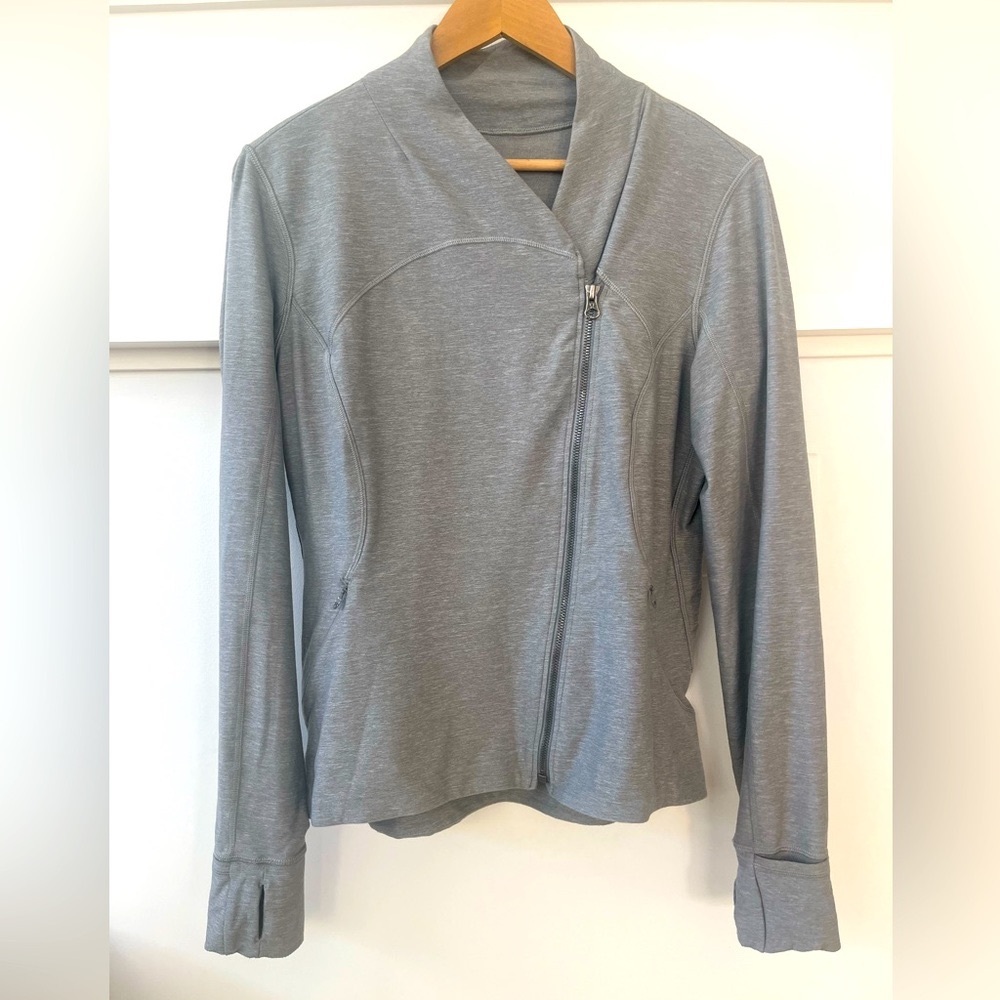 Lululemon Precision Jacket - Picture 2 of 6